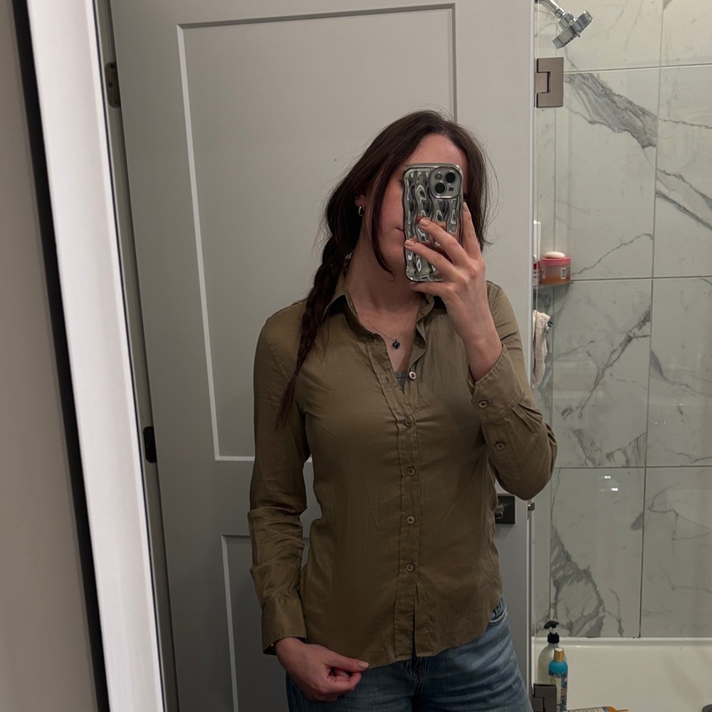 100% COTTON OLIVE/TAN BUTTON UP